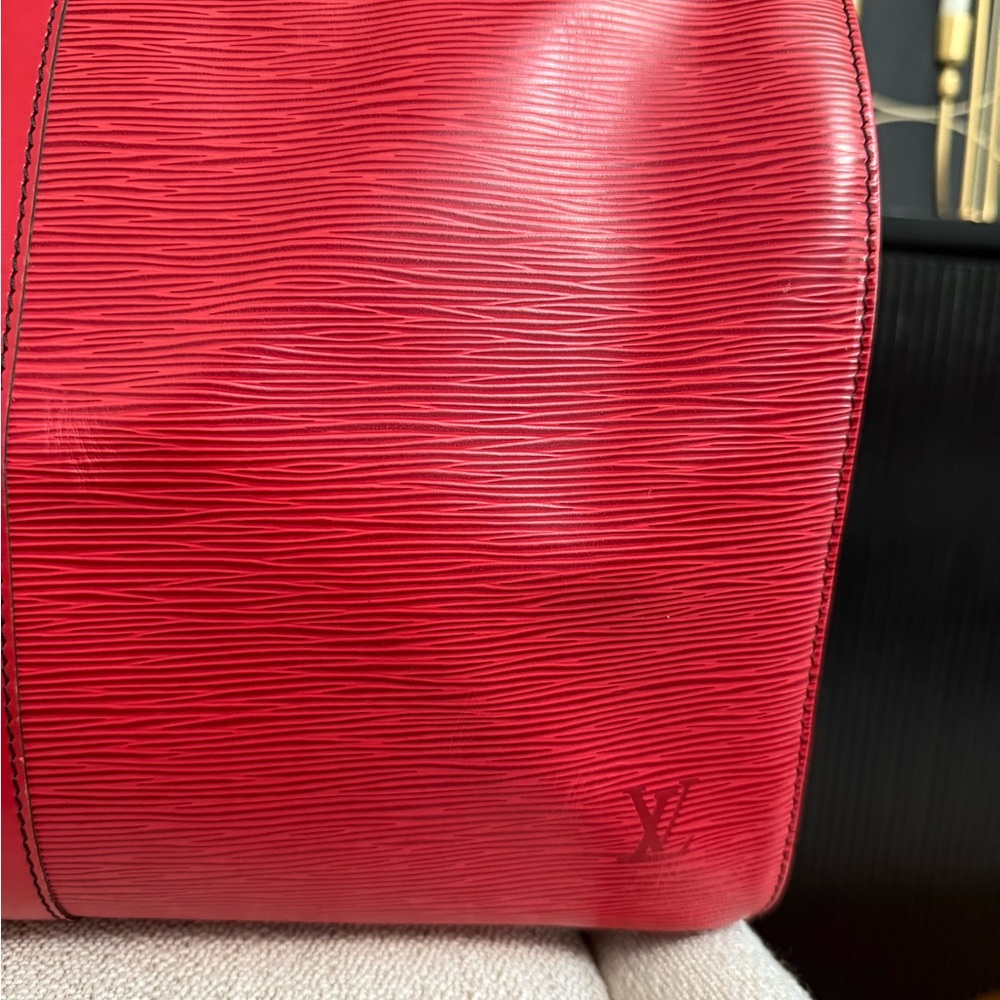 Authentic Louis Vuitton unisex Keepall 50 travel bag red Epi leather - Picture 4 of 16